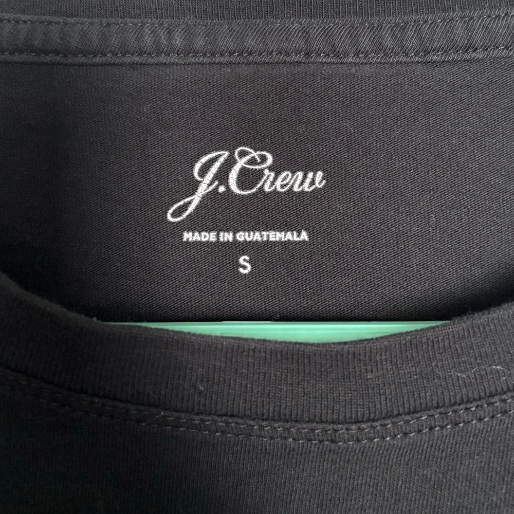 J. Crew Women’s 100% Cotton Crewneck Long Sleeve Shirt. Size Small.